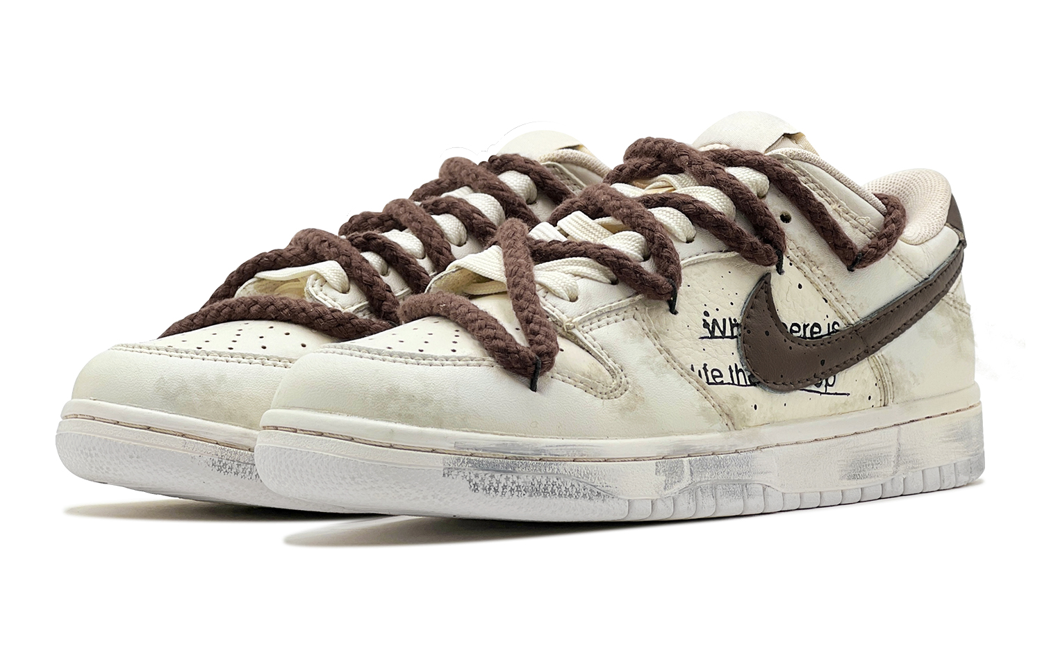 Shop 나이키 덩크 로우 '가을의 선율' (커스텀) DV0831-101-485166