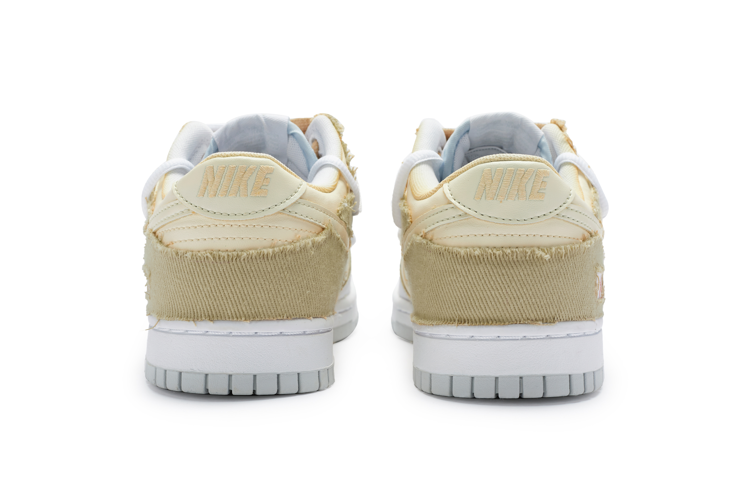 Shop 【訂製球鞋】 Nike Dunk Low 811製造 戰地天使 高級簡約 毛邊貼布 手繪噴繪 低筒 板鞋 GS 米黃白