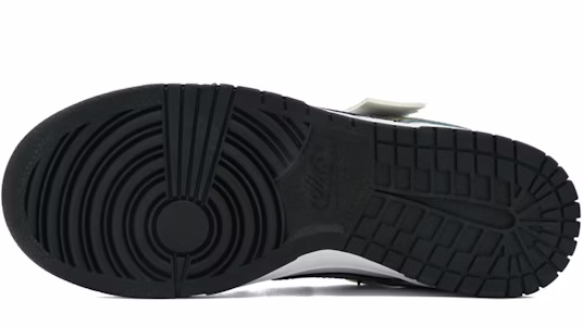 나이키 덩크 로우 '해체된 곰 검정 갈색' (shortened: 덩크로우 '해체곰 검갈') CW1590-100(Team63-Hi小熊) Purchase 나이키 덩크 로우 '해체된 곰 검정 갈색' (shortened: 덩크로우 '해체곰 검갈') CW1590-100(Team63-Hi小熊)