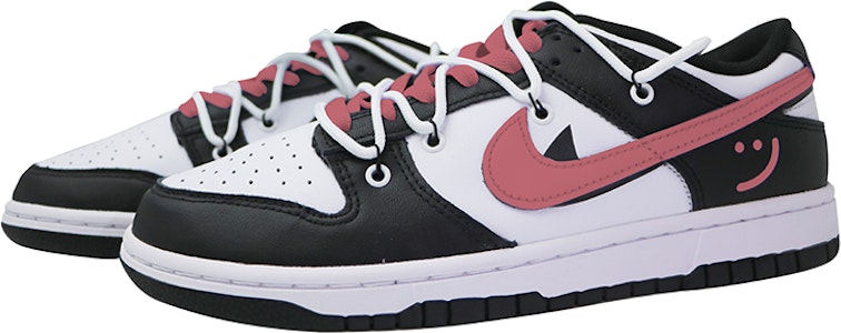 나이키 덩크 로우 '블랙-화이트' (커스텀) DD1391-100(Team48-牙绯) Lookbook 나이키 덩크 로우 '블랙-화이트' (커스텀) DD1391-100(Team48-牙绯)