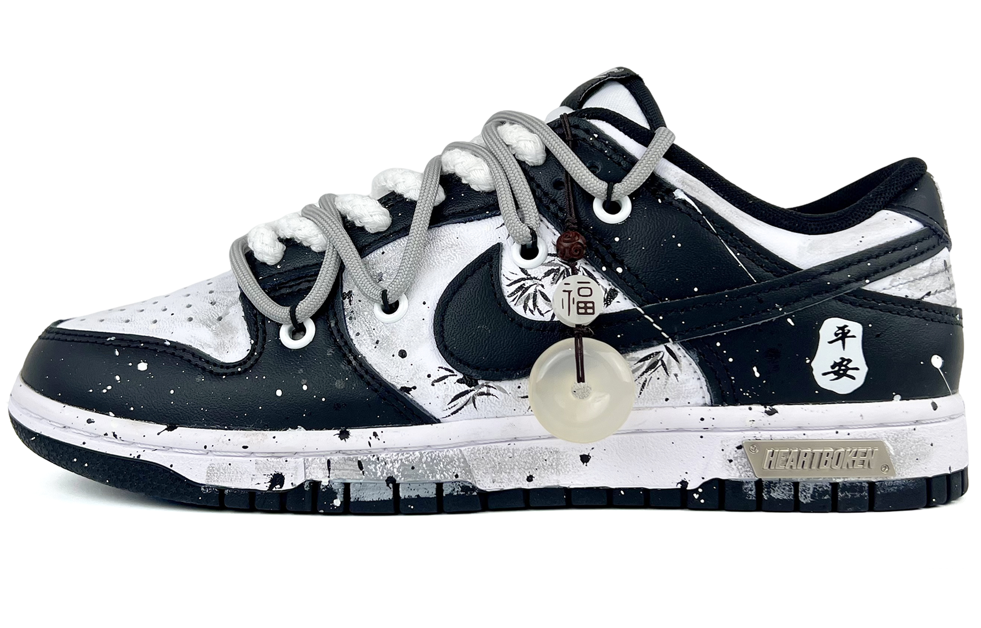 Buy [Kasut Custom] Nike Dunk Low 'Percikan Dakwat Cina Hitam' DD1391-100(Team45-平安喜乐)