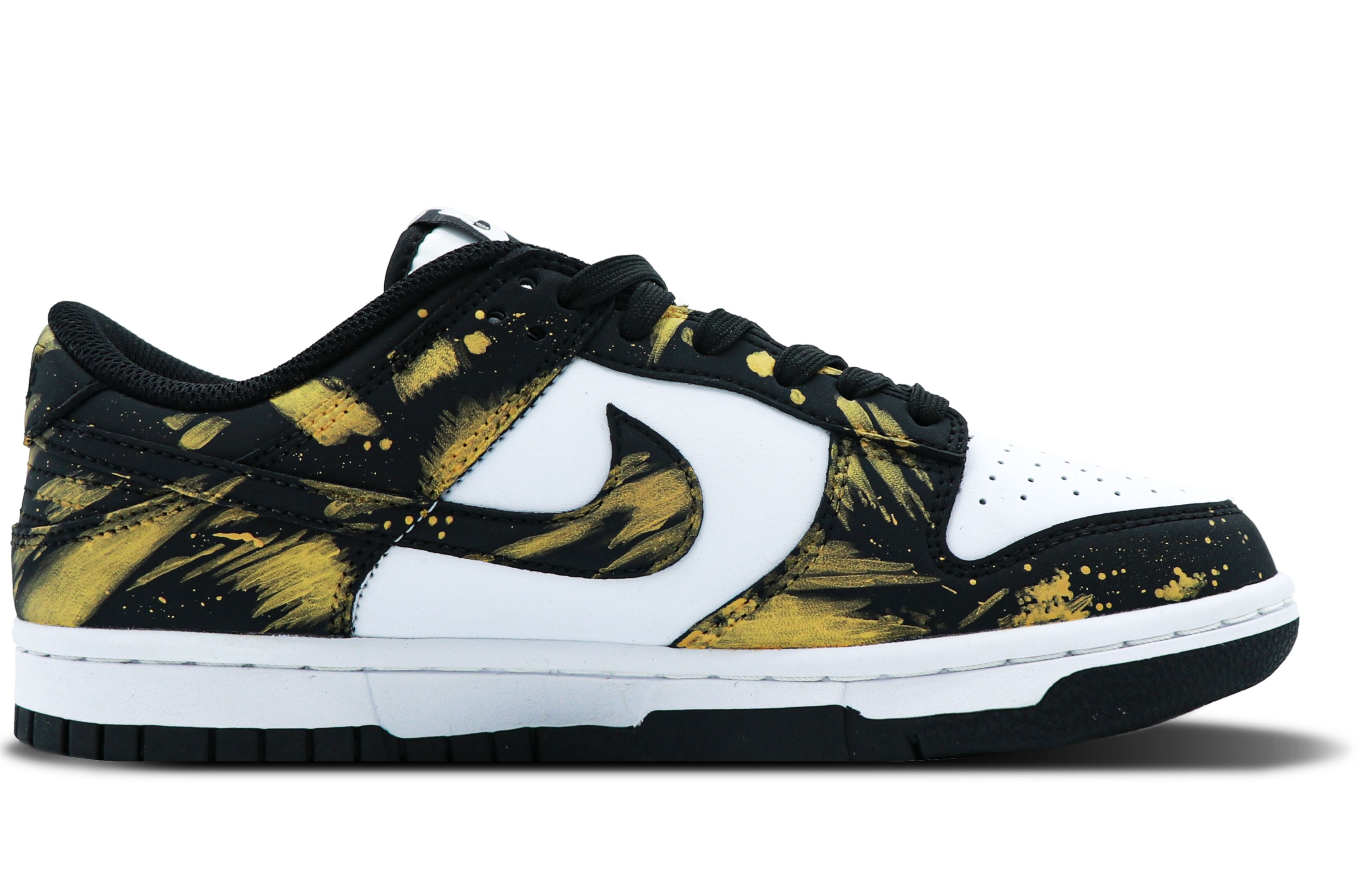 Lookbook [定制鞋款] 耐克Dunk Low '黑金熊猫迷彩' CW1590-100(Team147-黑金派对)