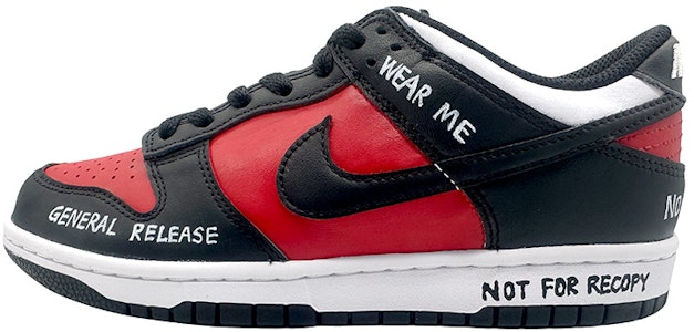 나이키 덩크 로우 '블랙 그래피티' (커스텀) CW1590-100(Team180-no-photo) Buy 나이키 덩크 로우 '블랙 그래피티' (커스텀) CW1590-100(Team180-no-photo)