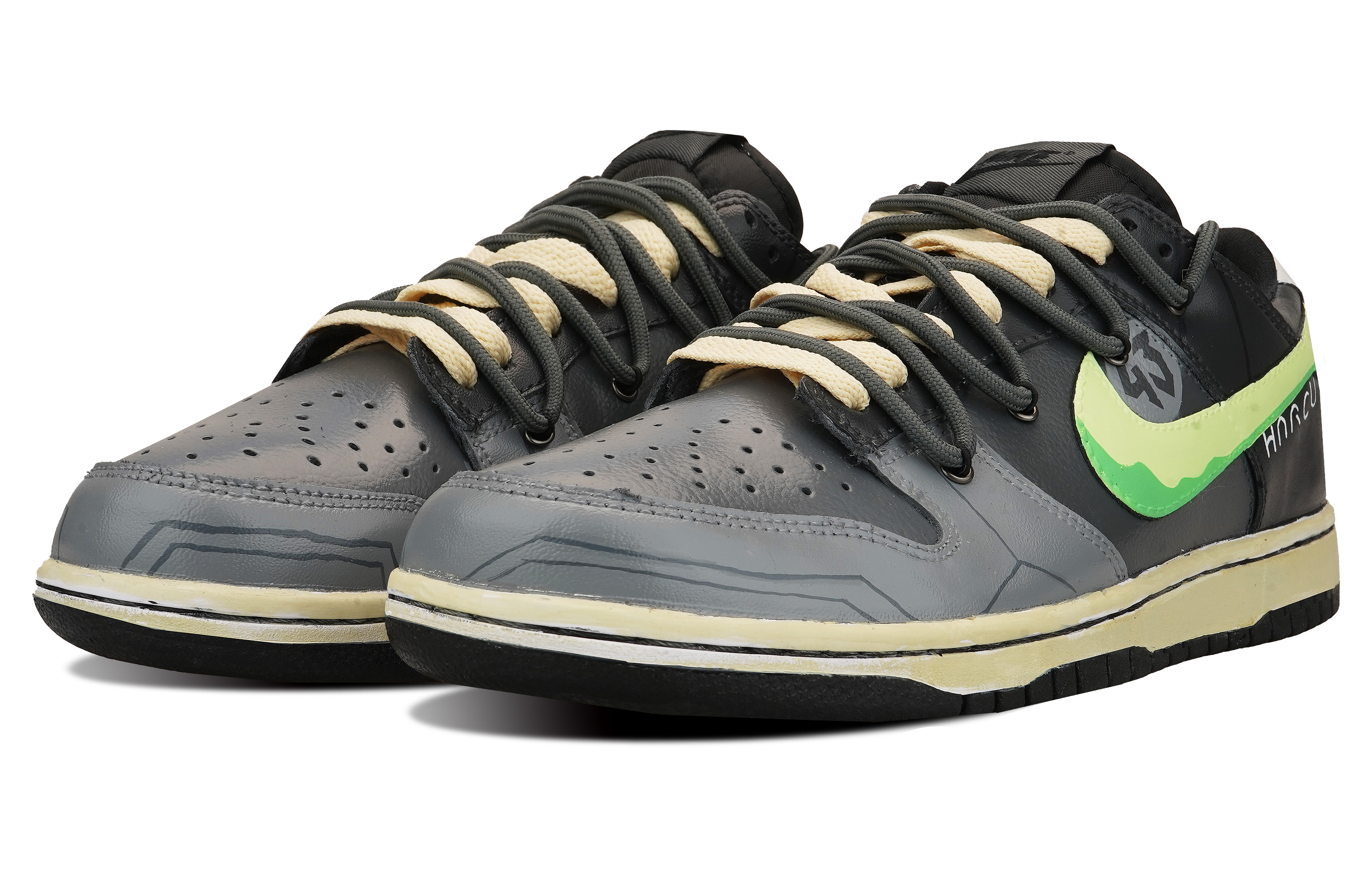 Shop [Kasut Custom] Nike Dunk Low 'Hitam Hijau' FD1232-001-445767