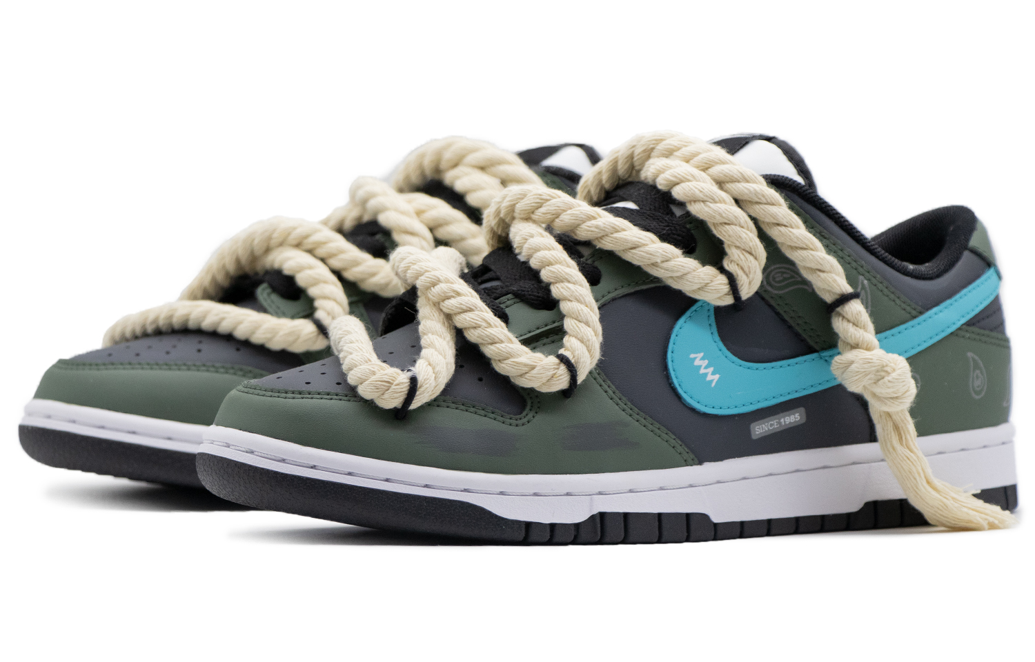 Shop 【定製球鞋】Nike Dunk Low 龍井 戶外 流行風 格鬥鞋胡桃花 熊貓 解構 復古風味 低筒 板鞋 男輪 黑绿
