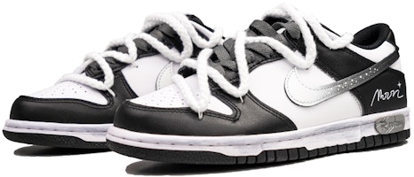 나이키 덩크 로우 '블랙 문글로우 그라디언트' (커스텀) CW1590-100(Team27-GS款黑色月光) Lookbook 나이키 덩크 로우 '블랙 문글로우 그라디언트' (커스텀) CW1590-100(Team27-GS款黑色月光)