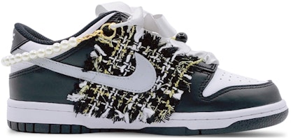 나이키 덩크 로우 '블랙 팬다 - 실크&펄 체인' CW1590-100(Team68-女款黑金小香风) Order 나이키 덩크 로우 '블랙 팬다 - 실크&펄 체인' CW1590-100(Team68-女款黑金小香风)