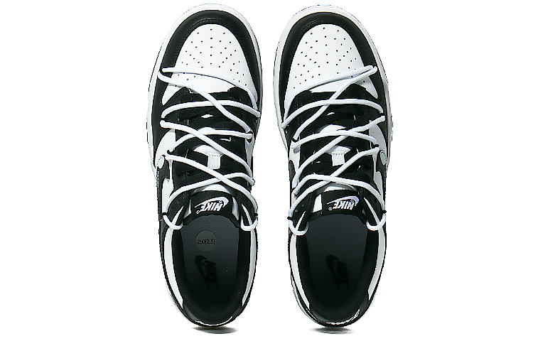 Shop [Kasut Tersuai] Nike Dunk Low 'Panda Hitam' CW1590-100(Team10-亲亲熊猫）