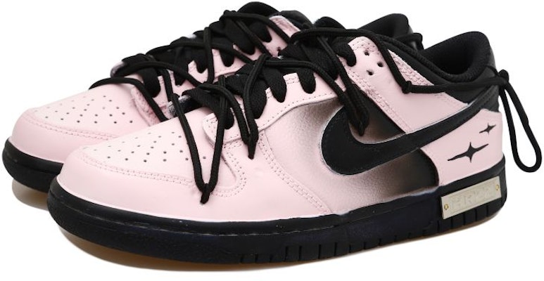 【定制鞋款】耐克Dunk Low '黑粉HRZZ反向星爆做旧款' CW1590-100(Team拾玖-黑粉星芒S-BOX) Lookbook 【定制鞋款】耐克Dunk Low '黑粉HRZZ反向星爆做旧款' CW1590-100(Team拾玖-黑粉星芒S-BOX)