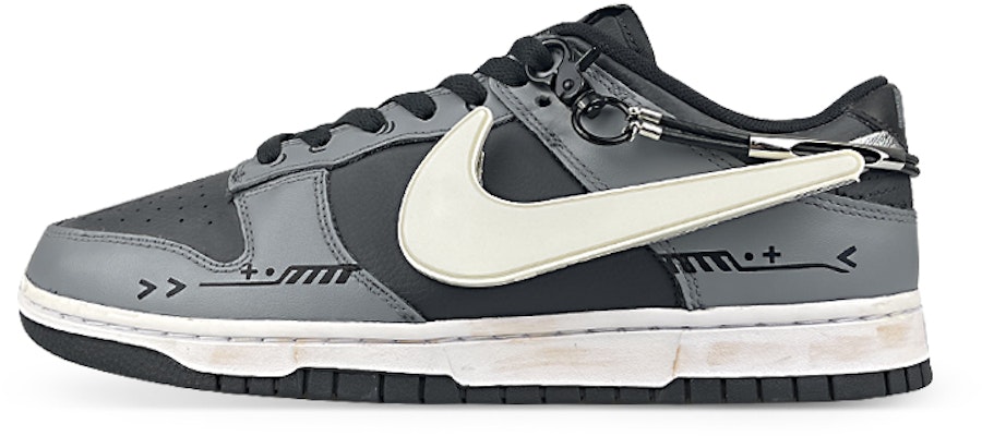 【カスタムシューズ】ナイキ ダンク ロー 'ブラック シルバーチェーン' CW1590-100(Team叁-女款LED机能银贴布) Buy 【カスタムシューズ】ナイキ ダンク ロー 'ブラック シルバーチェーン' CW1590-100(Team叁-女款LED机能银贴布)