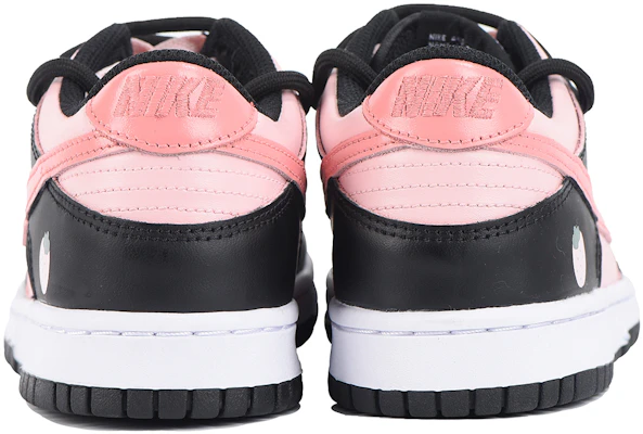 【定製球鞋】Nike Dunk Low “Black” 甜心草莓 潮流 復古 學院風 高街 低筒 板鞋 GS 黑粉 Shop 【定製球鞋】Nike Dunk Low “Black” 甜心草莓 潮流 復古 學院風 高街 低筒 板鞋 GS 黑粉