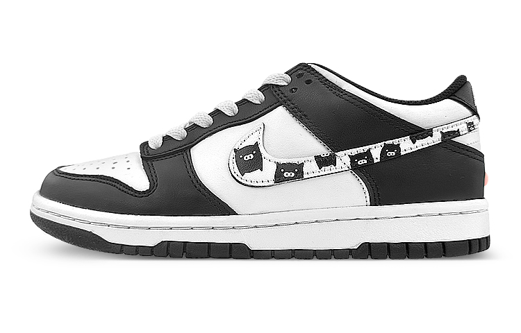 Buy [Zapatillas Personalizadas] Nike Dunk Low 'Blanco Negro Dibujo Animado' CW1590-100(Team40-GS鸳鸯黑白猪黑白)