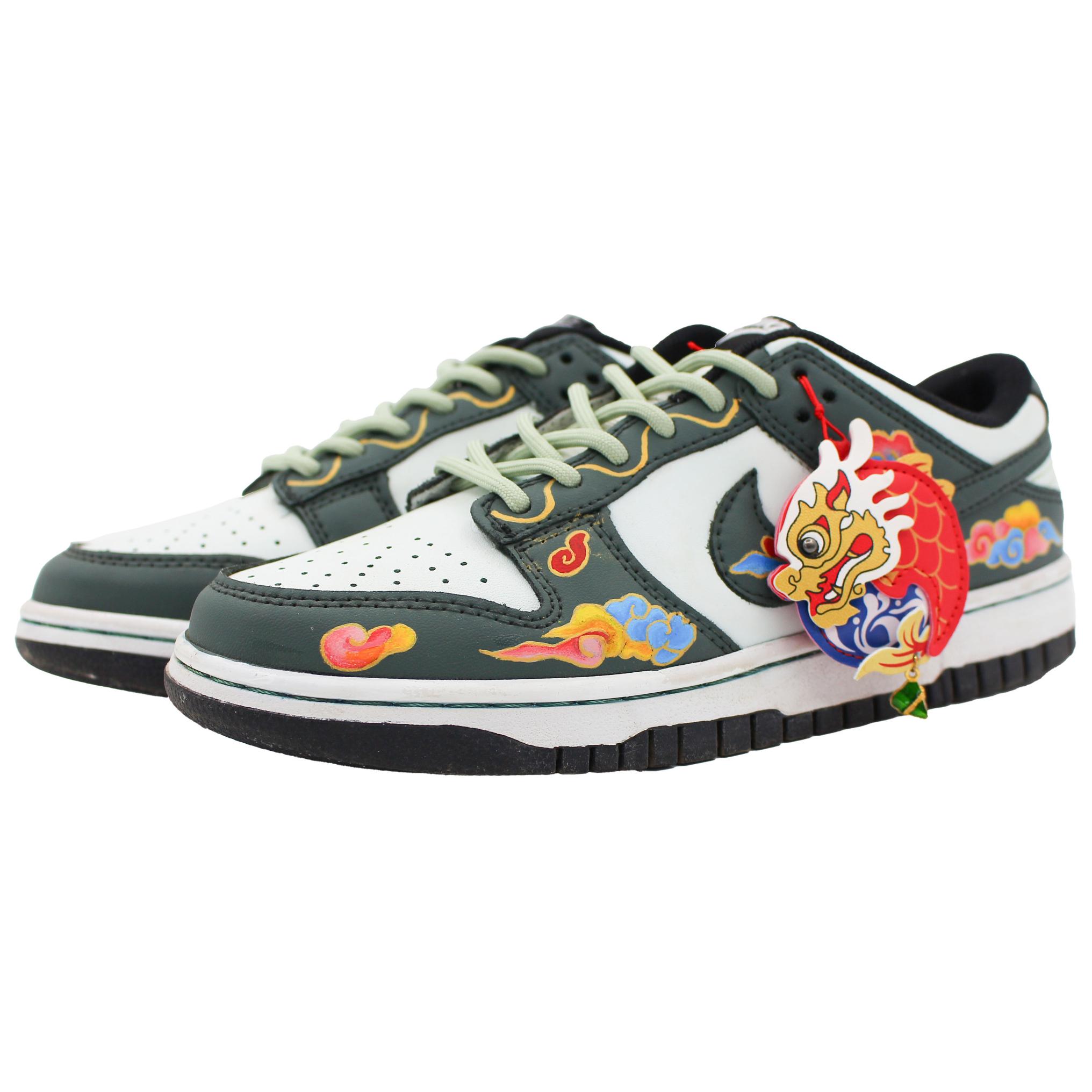 Shop [Sepatu Kustom] Nike Dunk Low 'Hitam Putih Cloud Dragon' DD1391-100（team283-云中之龙）