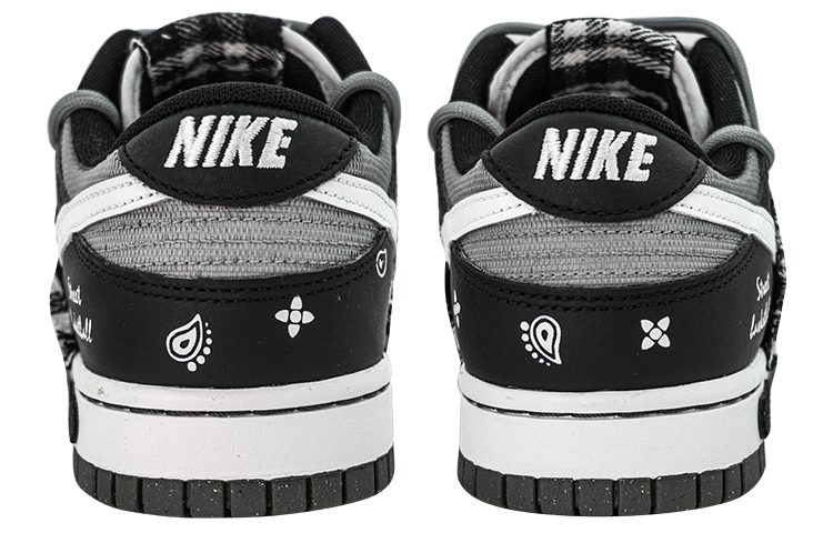 Shop 나이키 덩크 로우 '블랙 화이트 스트릿' (커스텀) DM0108-001(Team肆-D格子腰果花ZQ)