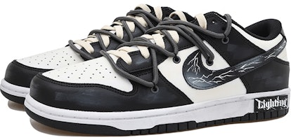 Zapatillas Nike Dunk Low 'Negro Blanco Gris Deconstruidas' CW1590-100(Team拾玖黑色闪电女S-BOX) Lookbook Zapatillas Nike Dunk Low 'Negro Blanco Gris Deconstruidas' CW1590-100(Team拾玖黑色闪电女S-BOX)