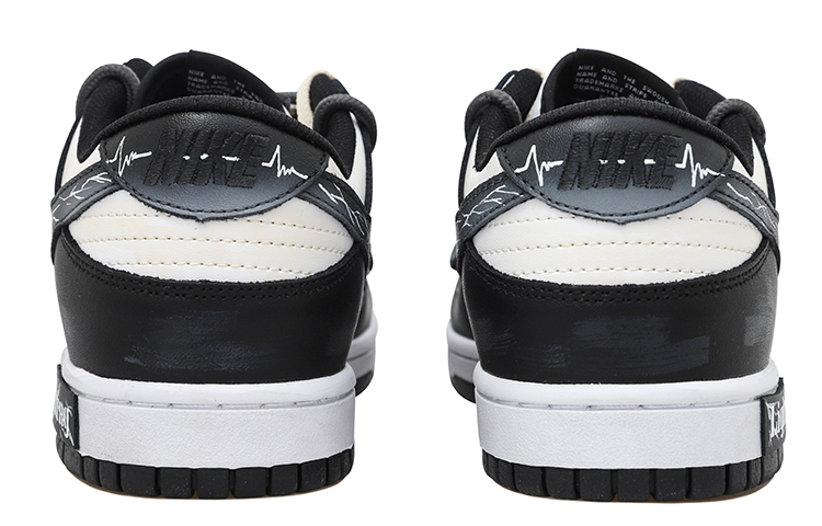 Shop Zapatillas Nike Dunk Low 'Negro Blanco Gris Deconstruidas' CW1590-100(Team拾玖黑色闪电女S-BOX)