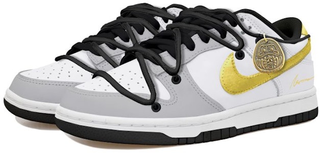 【定制球鞋】Nike Dunk Low 大吉多金 金勾 手繪 吊飾 解構風 潮流復古 低筒 板鞋 GS 黑白灰金 Lookbook 【定制球鞋】Nike Dunk Low 大吉多金 金勾 手繪 吊飾 解構風 潮流復古 低筒 板鞋 GS 黑白灰金
