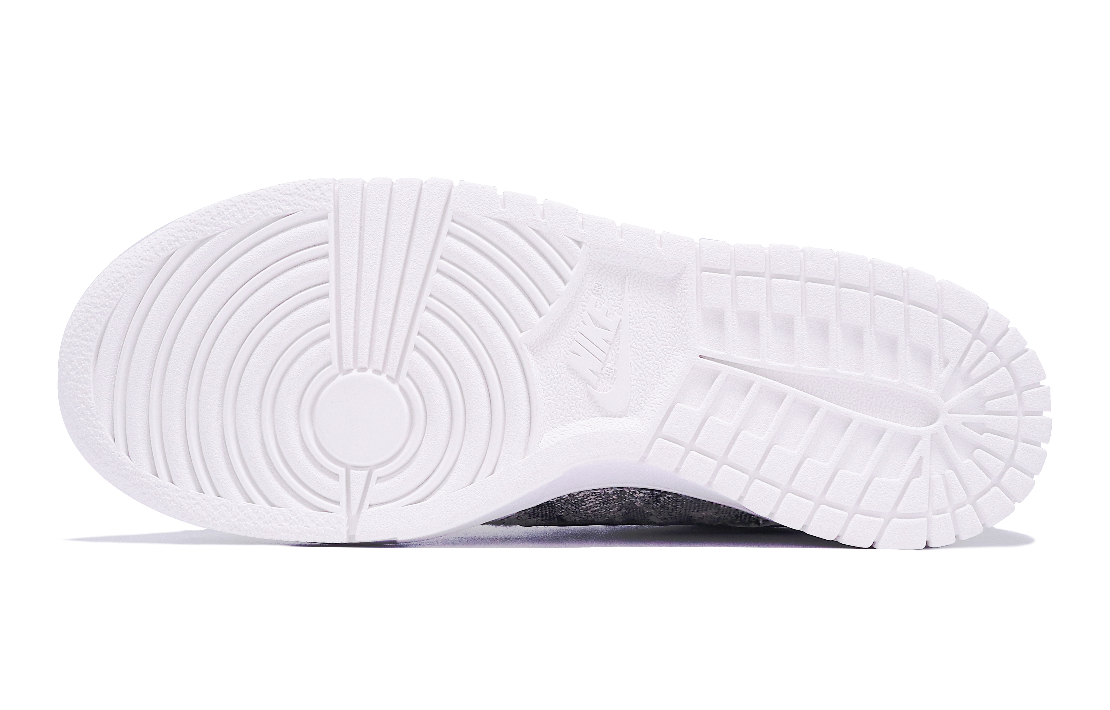 Details for [定制鞋款] 耐克Dunk Low '黑白复古学院主题' DH9765-100(TeamTen-女款DK复古黑白)