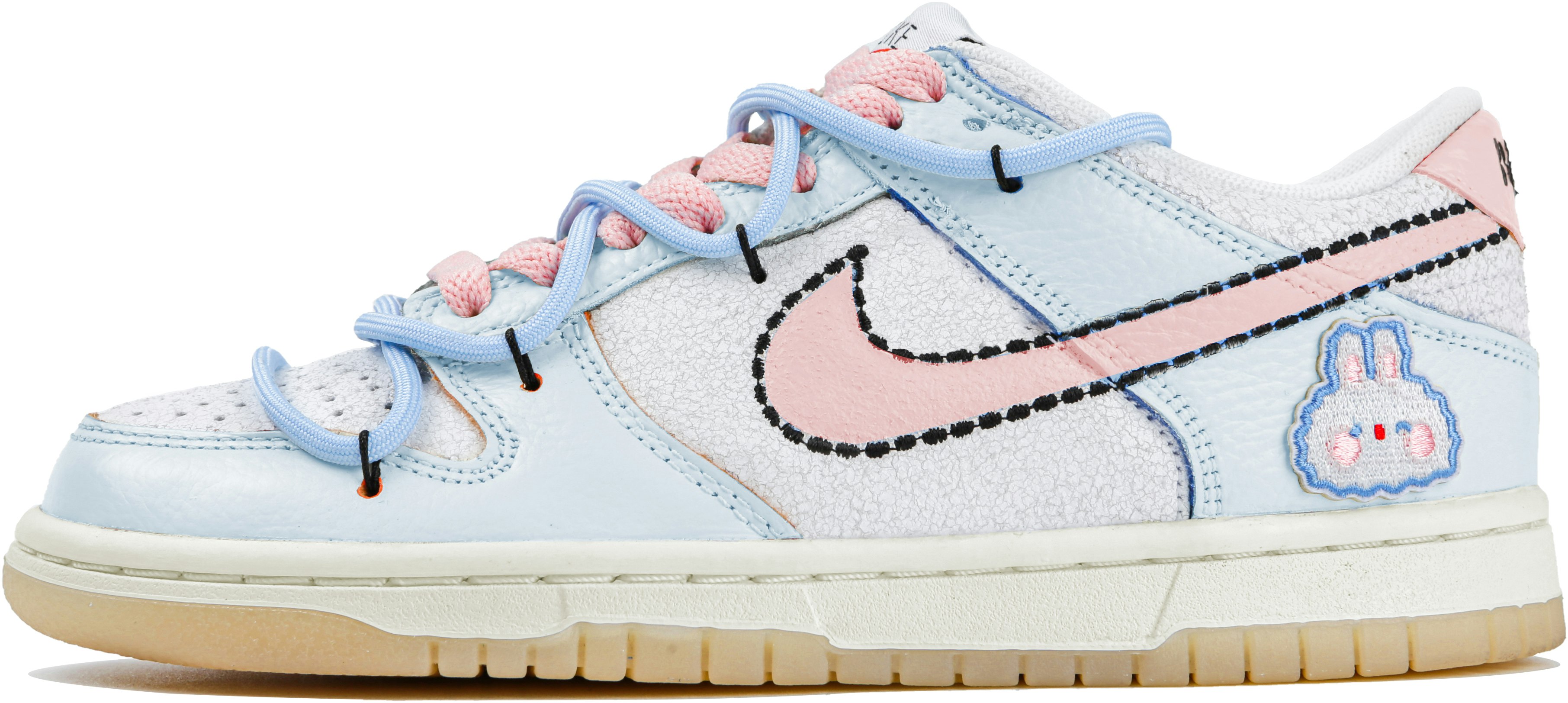 custom-shoes-nike-dunk-low-blue-bunny-party