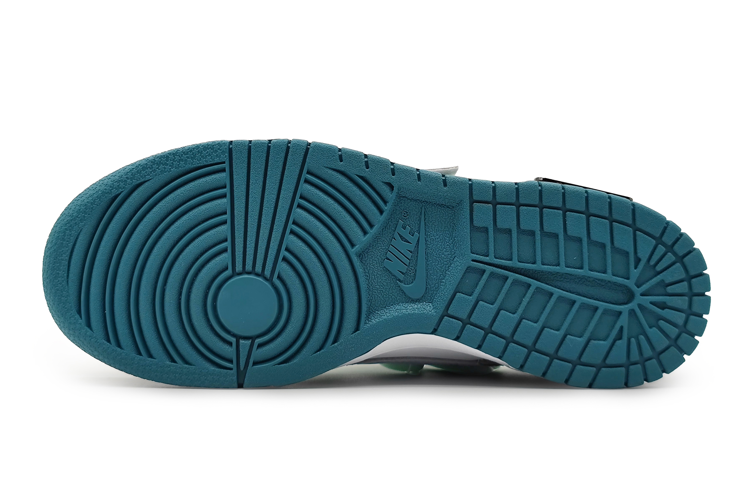 Details for 【訂製球鞋】 Nike Dunk Low 藍色軌跡 Good個性塗鴉 標牌可拆卸 低筒 滑板鞋 GS 白藍