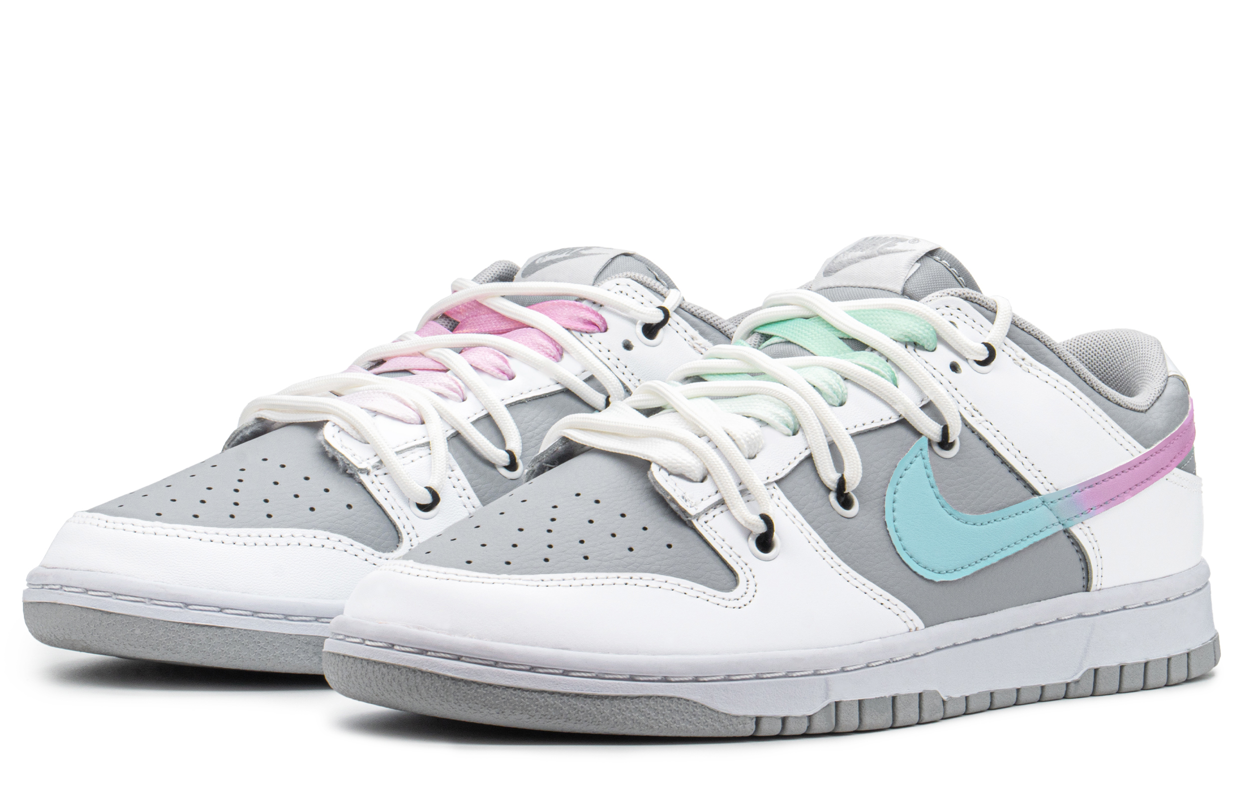 Lookbook 【定制球鞋】Nike Dunk Low 棉花糖 清爽 高級 低筒 板鞋 男款 藍粉漸變