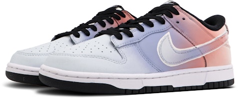 【カスタムシューズ】ナイキ ダンク ロー『ブルーピンクグラデウィスパー』 DD1391-100(Team53-男款心动暗语) Lookbook 【カスタムシューズ】ナイキ ダンク ロー『ブルーピンクグラデウィスパー』 DD1391-100(Team53-男款心动暗语)