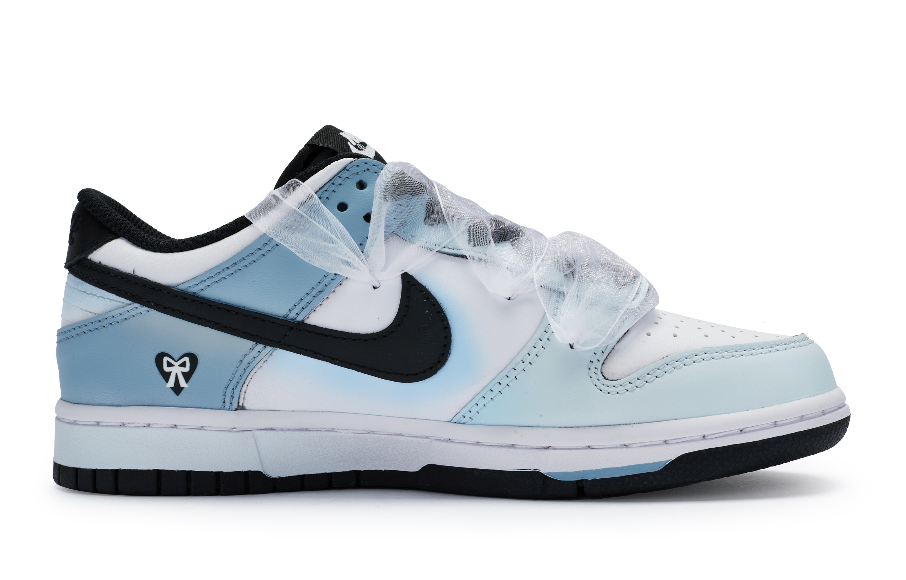 Order 나이키 덩크 로우 '블루화이트 블랙 보우 디컨' CW1590-100-444096