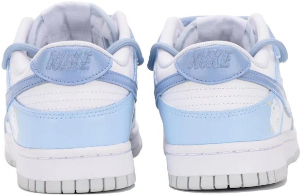 나이키 덩크 로우 '블루 화이트 바이브 버니' (커스텀) DV0831-101(Team32-男款小兔) Shop 나이키 덩크 로우 '블루 화이트 바이브 버니' (커스텀) DV0831-101(Team32-男款小兔)