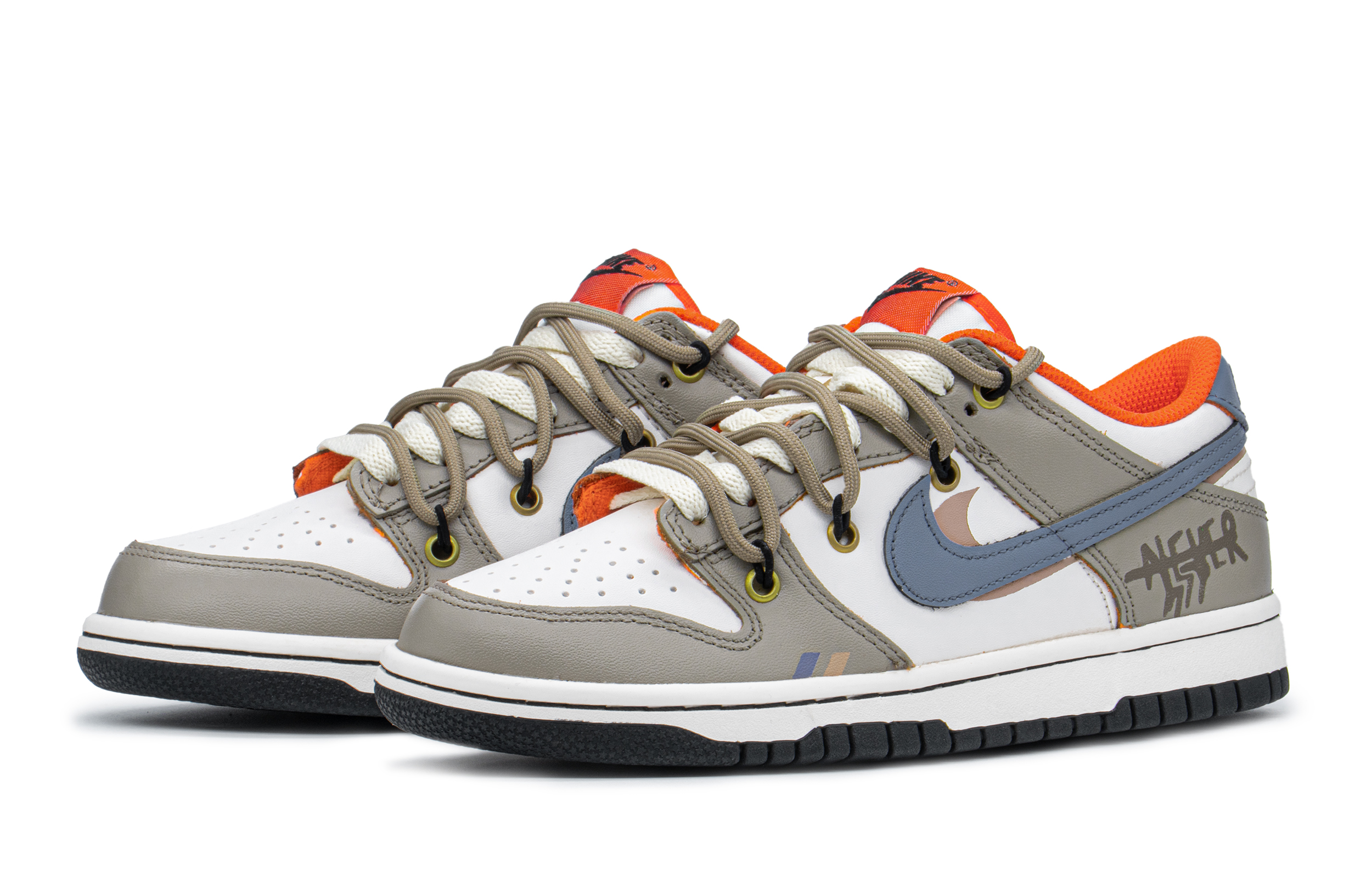 Lookbook 나이키 덩크 로우 '블루베리 밀크티 그래피티' (58 characters) DH9765-003(TeamA-DK蓝莓奶茶)