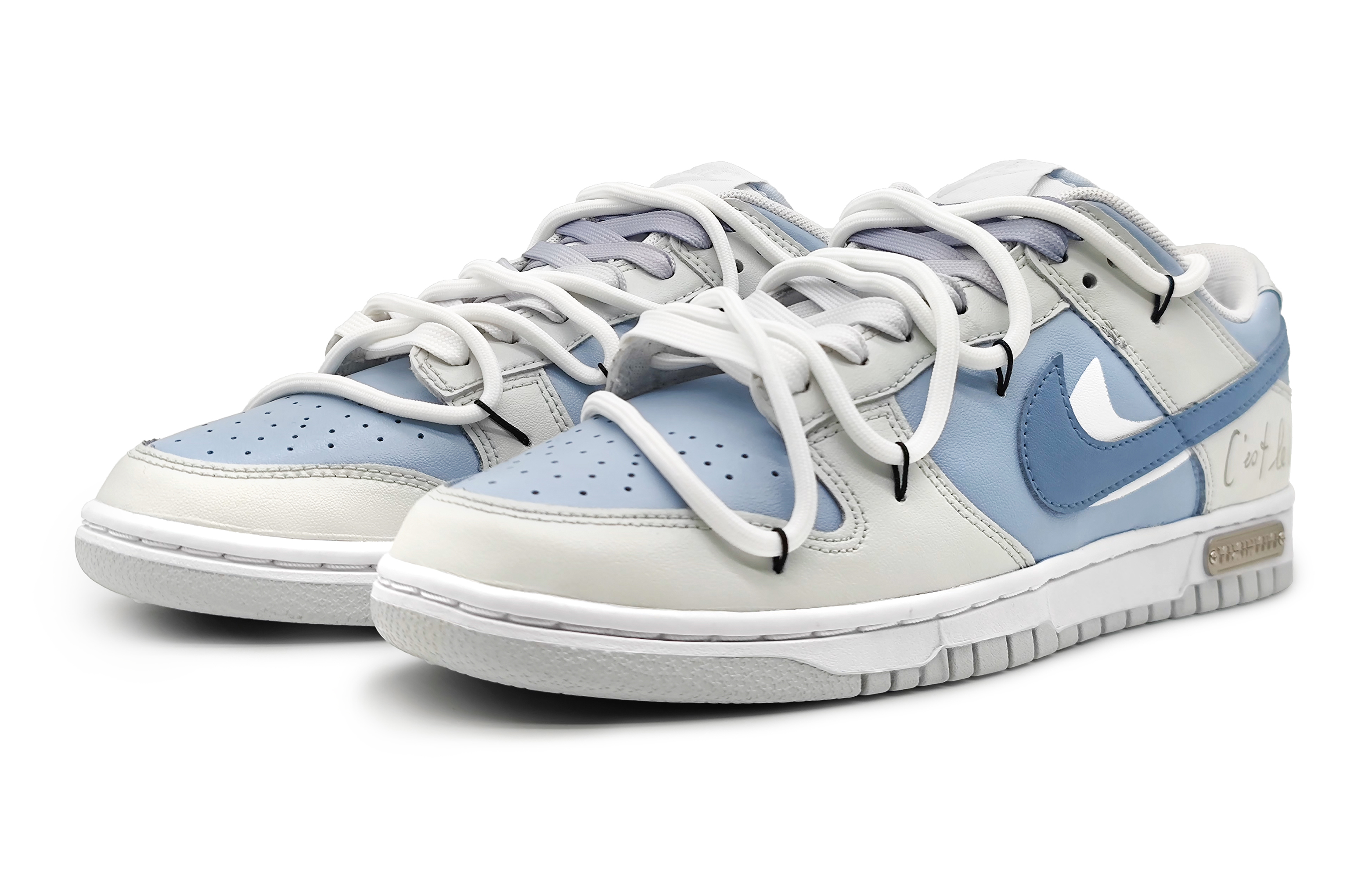Lookbook 【定制鞋款】Nike Dunk Low '蓝莓香草' DH9765-102(Team16-女款蓝莓啵啵解构)