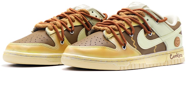 【客製化球鞋】Nike Dunk Low 解構鞋帶 復古做舊 曲奇餅乾 笑臉 低筒 板鞋 GS 棕黃 Lookbook 【客製化球鞋】Nike Dunk Low 解構鞋帶 復古做舊 曲奇餅乾 笑臉 低筒 板鞋 GS 棕黃