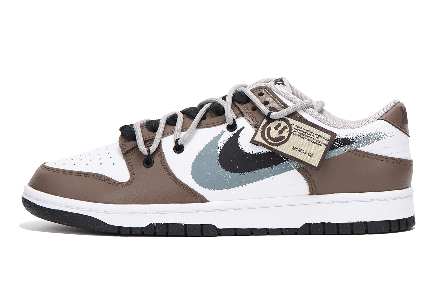 Buy 【訂製球鞋】Nike Dunk Low 解構 笑臉 街頭 高筒 板鞋 男款 棕白色