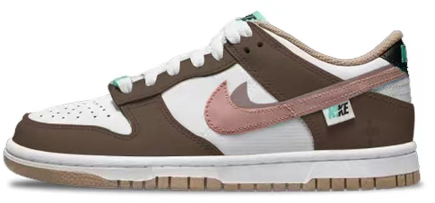 【定製球鞋】Nike Dunk Low 秋冬穿搭 改色定製 VIBE風 疊鉤設計 經典 休閒 低幫 板鞋 GS 棕白 Buy 【定製球鞋】Nike Dunk Low 秋冬穿搭 改色定製 VIBE風 疊鉤設計 經典 休閒 低幫 板鞋 GS 棕白