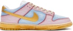 Order Zapatillas Nike Dunk Low 'Burbuja Rosa Suave Azul Oro Pintadas a Mano' DV0833-100(TeamR-男款泡泡糖)