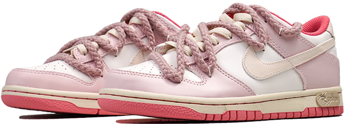 【定製球鞋】 Nike Dunk Low 泡泡糖 甜美 清新 少女 禮盒 防滑耐磨 低幫 板鞋 GS 粉白 Lookbook 【定製球鞋】 Nike Dunk Low 泡泡糖 甜美 清新 少女 禮盒 防滑耐磨 低幫 板鞋 GS 粉白