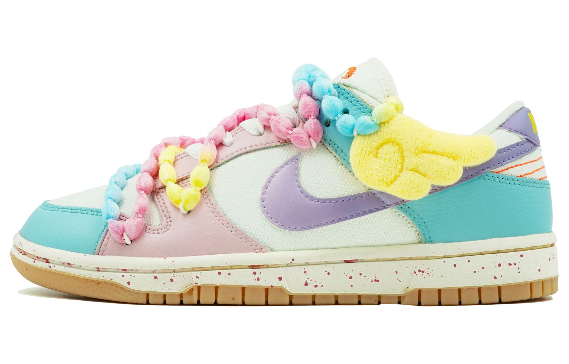 Order 【定制球鞋】 Nike Dunk 萬花弄 糖果超甜 禮盒 可愛動漫風 時尚 舒適 百搭 潮流 簡約 休閒 運動 低幫 板鞋 男女同款 粉白藍