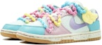 Shop 【定制球鞋】 Nike Dunk 萬花弄 糖果超甜 禮盒 可愛動漫風 時尚 舒適 百搭 潮流 簡約 休閒 運動 低幫 板鞋 男女同款 粉白藍