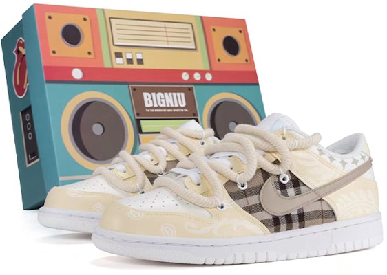 【定制球鞋】 Nike Dunk Low 解構鞋帶 腰果花 手繪噴繪 特殊鞋盒 低幫 板鞋 GS 米白 Buy 【定制球鞋】 Nike Dunk Low 解構鞋帶 腰果花 手繪噴繪 特殊鞋盒 低幫 板鞋 GS 米白