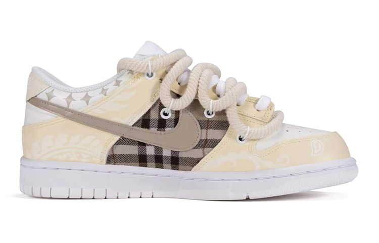 Lookbook 【定制球鞋】 Nike Dunk Low 解構鞋帶 腰果花 手繪噴繪 特殊鞋盒 低幫 板鞋 GS 米白