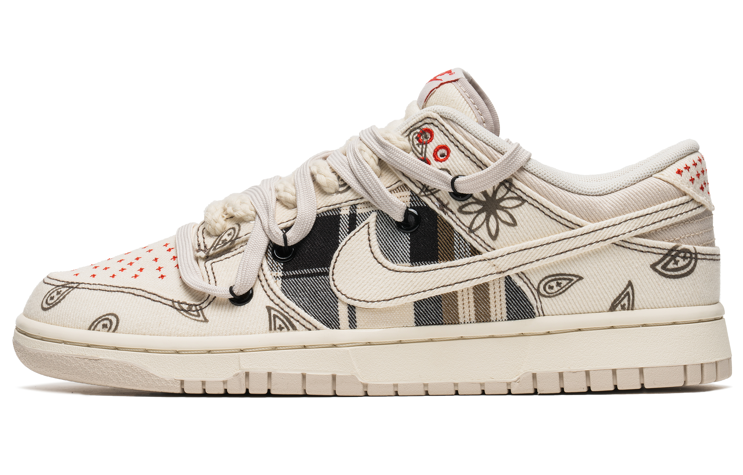 Buy [Kasut Tersuai] Nike Dunk Low 'Cashew Paisley' DV0834-100(TeamB-米白腰果花解构)