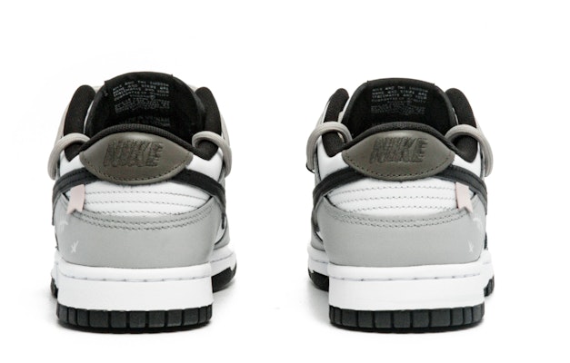 나이키 덩크 로우 '시멘트 스모크 그레이' (커스텀) CW1590-100(Team94-女款水泥烟灰) Shop 나이키 덩크 로우 '시멘트 스모크 그레이' (커스텀) CW1590-100(Team94-女款水泥烟灰)
