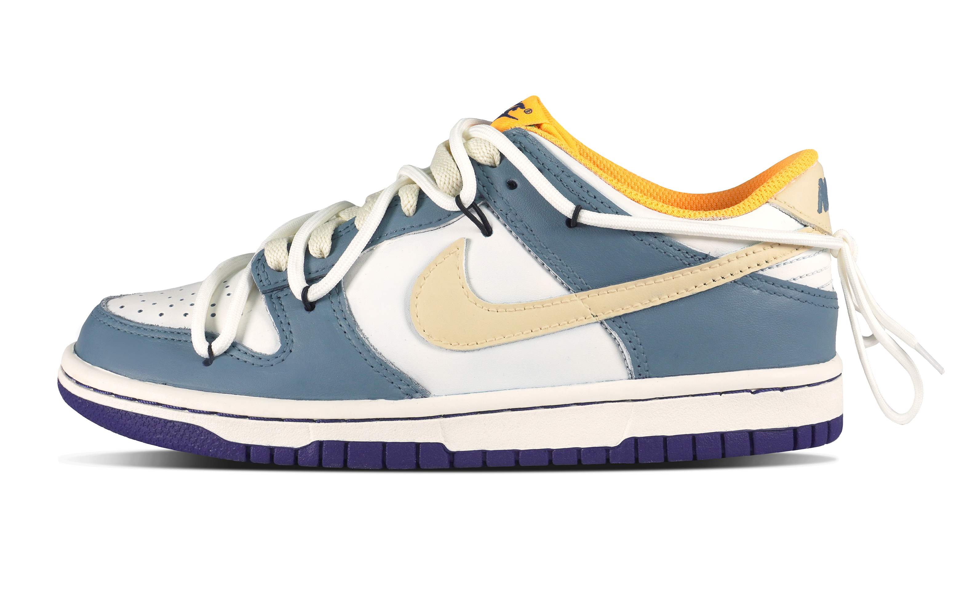Buy [Kasut Tersuai] Nike Dunk Low 'Changan Weimo' DV1693-401-466530