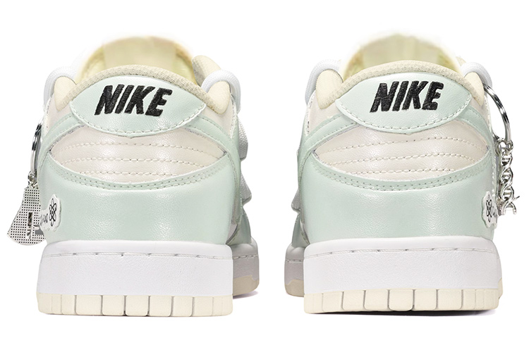 Shop [定制鞋款] Nike Dunk Low '化学公式徽章' DJ6188-100(TeamE-男款化学式皮贴白绿)