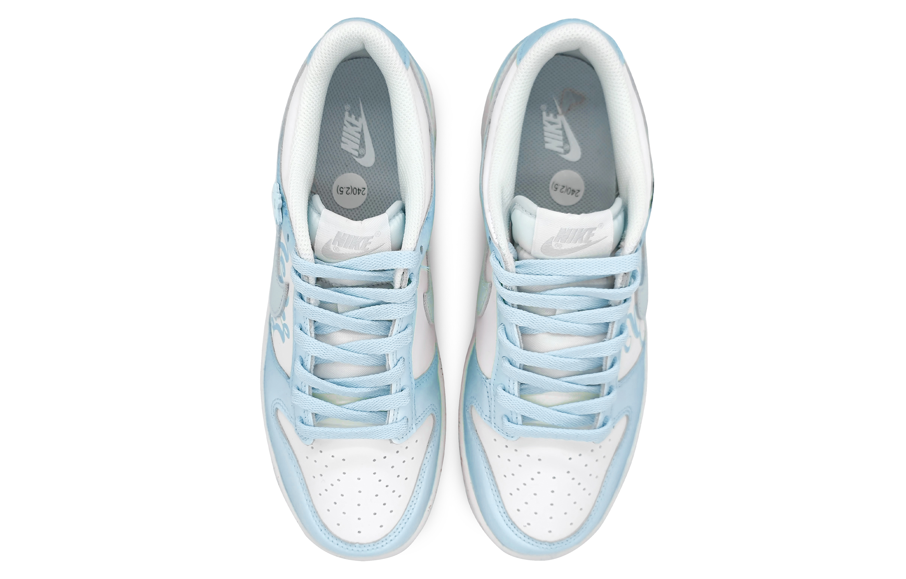 Shop ナイキ ダンク LOW "チェリーピンクデュー" (カスタム) DV0831-101(Team16-男款樱粉甘露蓝色)