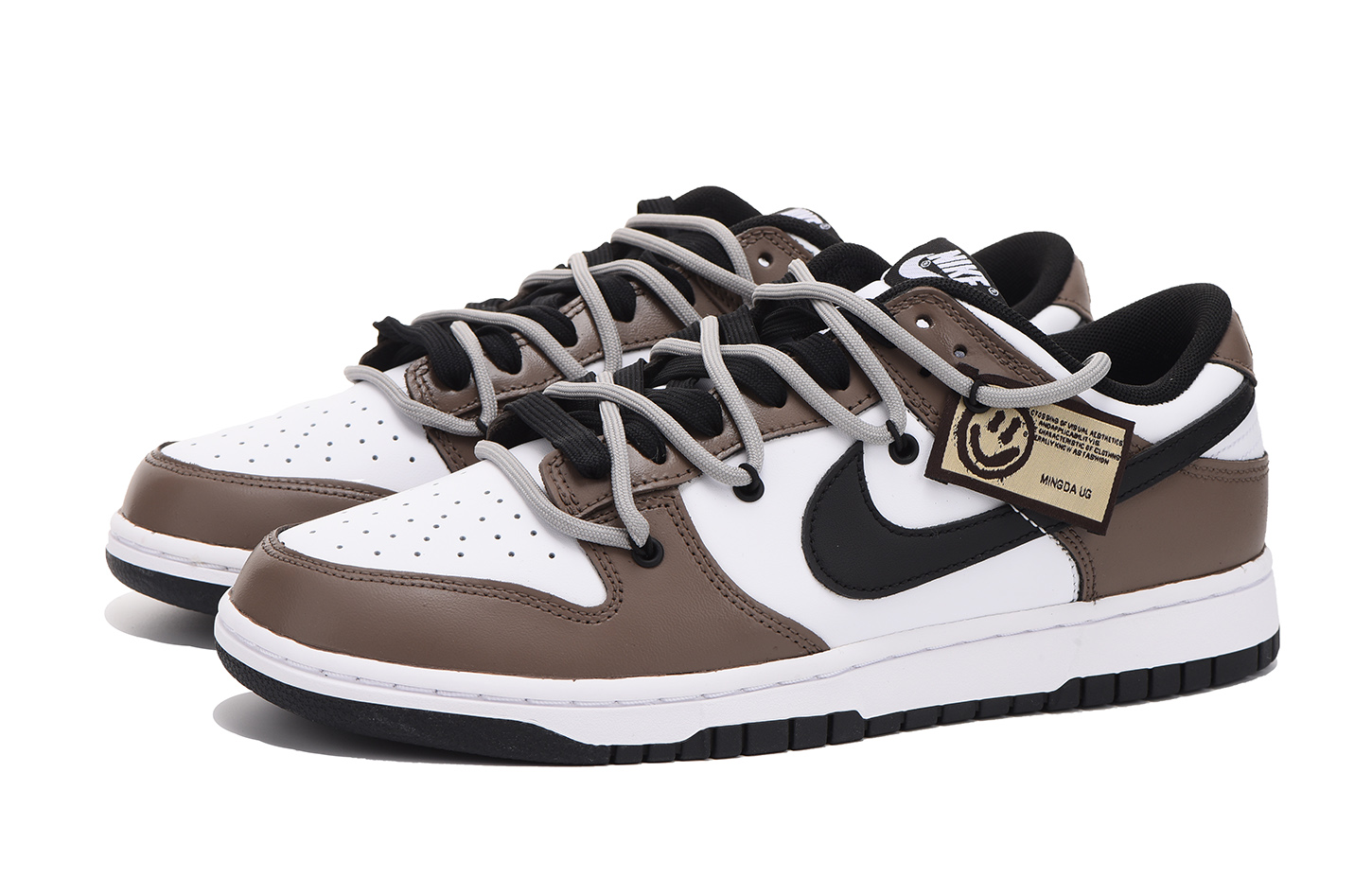 Shop [Shoes Custom] Nike Dunk Low 'Coklat Hitam Chestnut' DD1391-100-466438