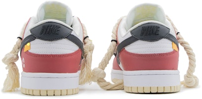 Zapatillas Nike Dunk Low 'Chicago Deconstruido Negro Blanco Rojo' DV0833-100(Team57-男款牛仔) Shop Zapatillas Nike Dunk Low 'Chicago Deconstruido Negro Blanco Rojo' DV0833-100(Team57-男款牛仔)
