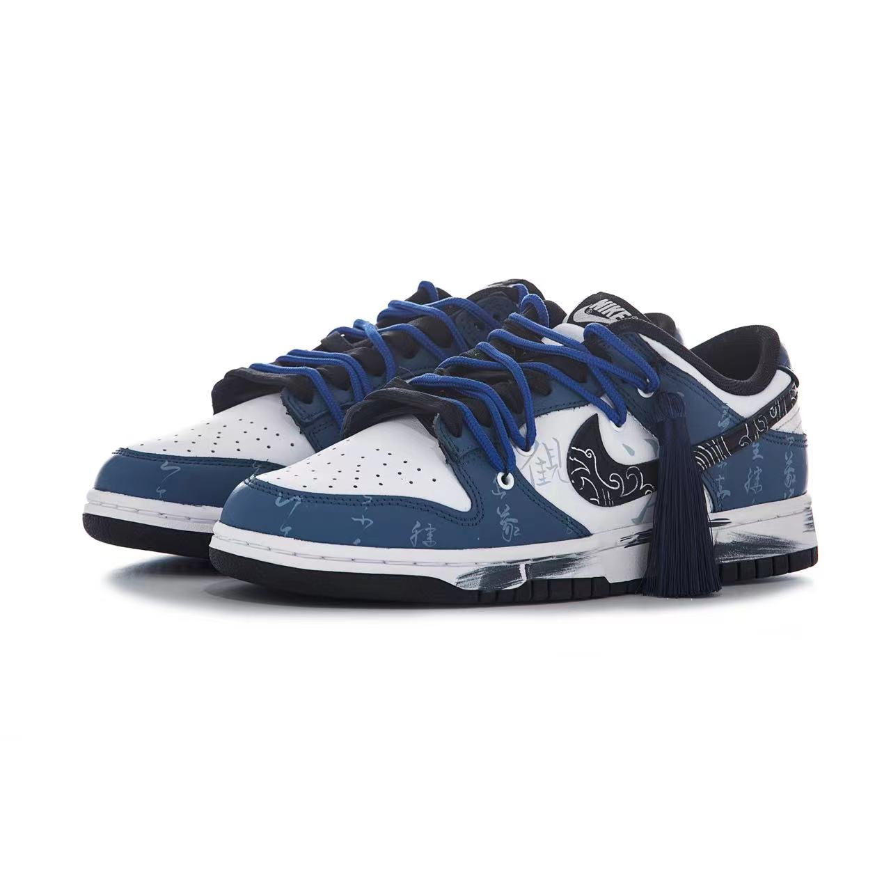 Lookbook 【カスタムシューズ】ナイキ ダンク ロー『中国書道 - 青と白』 DD1391-100(Team60-男款观海)