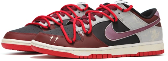 【客製化球鞋】 Nike Dunk Low 聖誕捣蛋計畫 解構綁帶 禮袋送禮 復古 低幫 板鞋 情侶同款 黑紅色 Lookbook 【客製化球鞋】 Nike Dunk Low 聖誕捣蛋計畫 解構綁帶 禮袋送禮 復古 低幫 板鞋 情侶同款 黑紅色