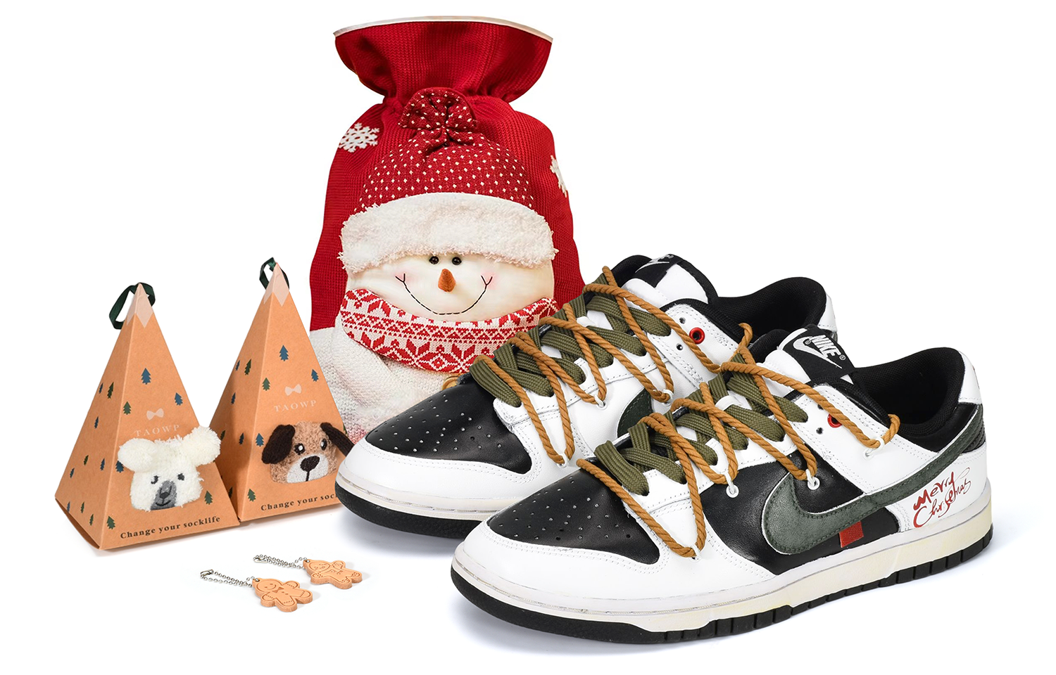 Buy 【カスタムシューズ】ナイキ ダンク ロー「クリスマスナイトグラフィティ」 DD1391-100(TeamE-男款圣诞夜白黑绿)