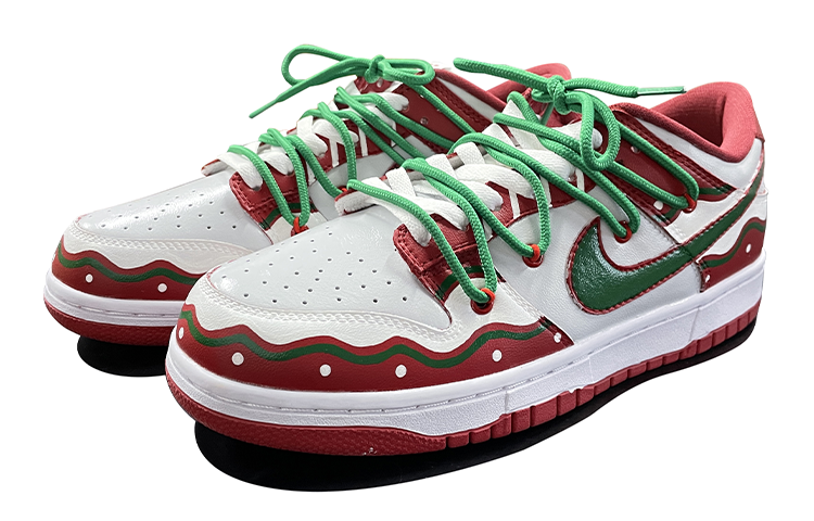 Shop [Zapatos Personalizados] Nike Dunk Low 'Rojo-Verde Navidad' CW1590-002(TeamD-GS款雪球)